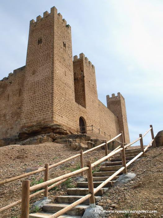 TORRES DEL REY Y DE LA REINA